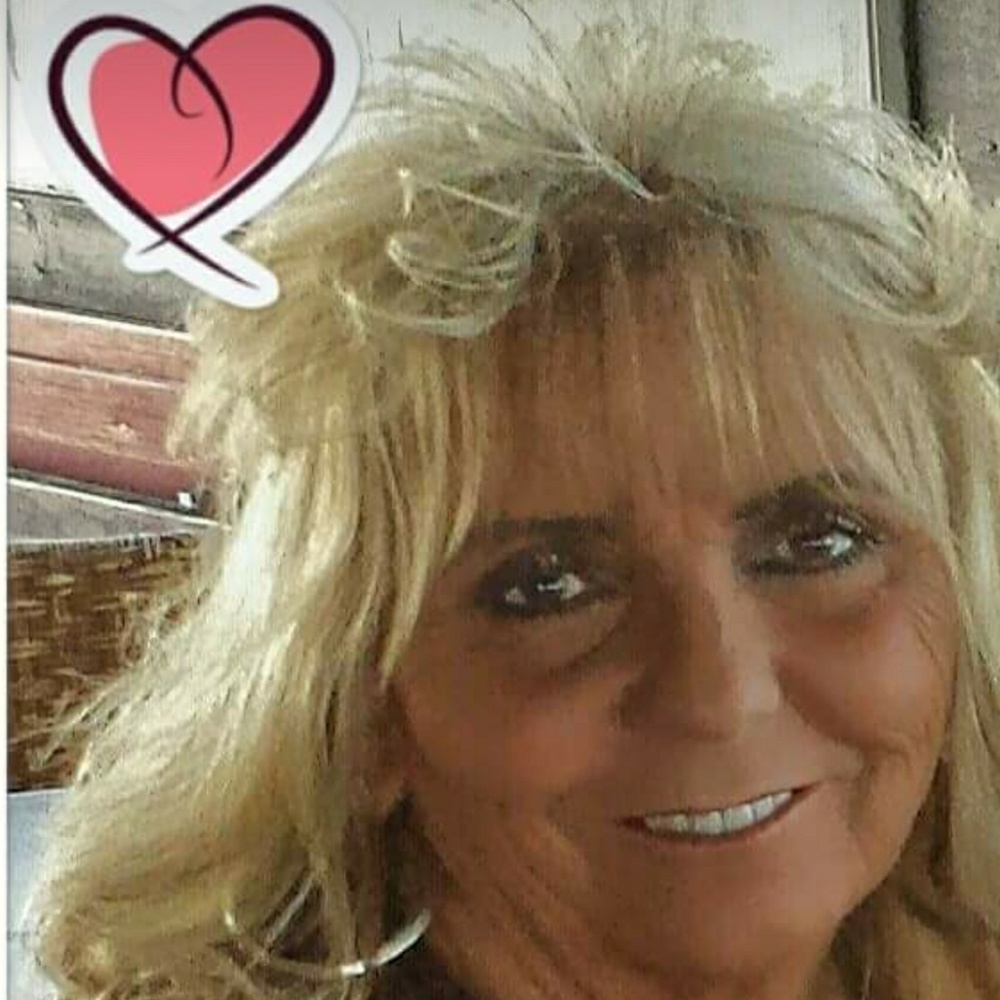 Meet your Posher, Denise